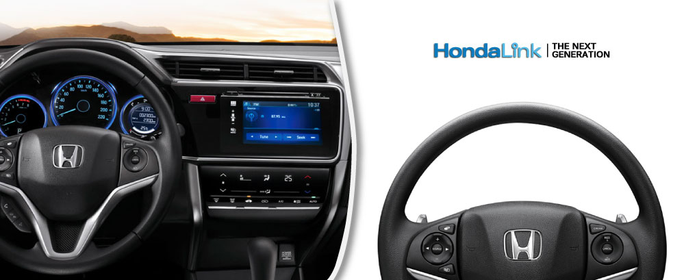El cambio en tus manos: manos libres, pantalla touch, panel tactil de A/C, cambios al volante